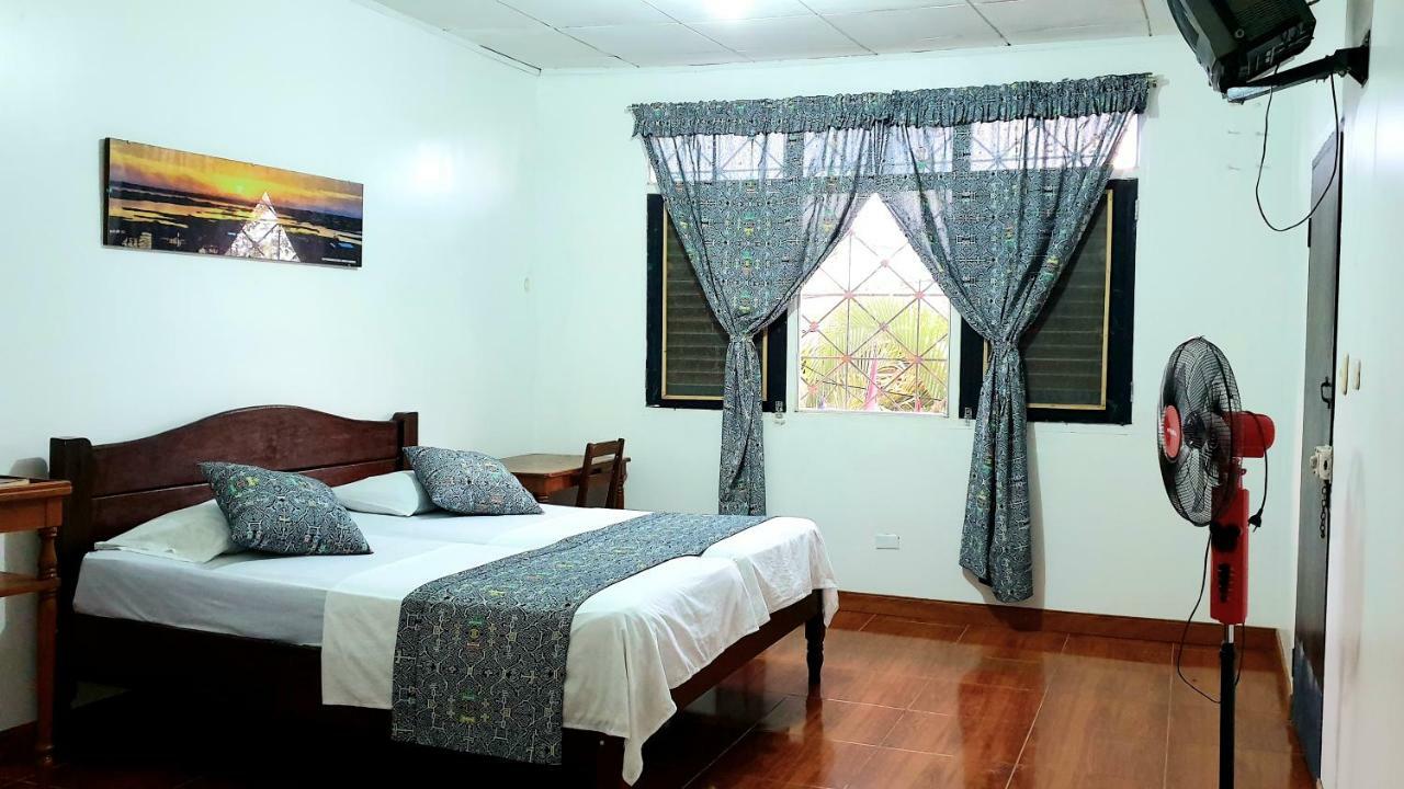 Hostal Maravilla Amazonica Iquitos Exterior foto
